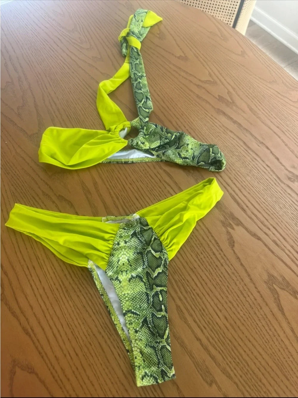 SHEIN Neon Yellow Green Snake Print Women’s Bikini